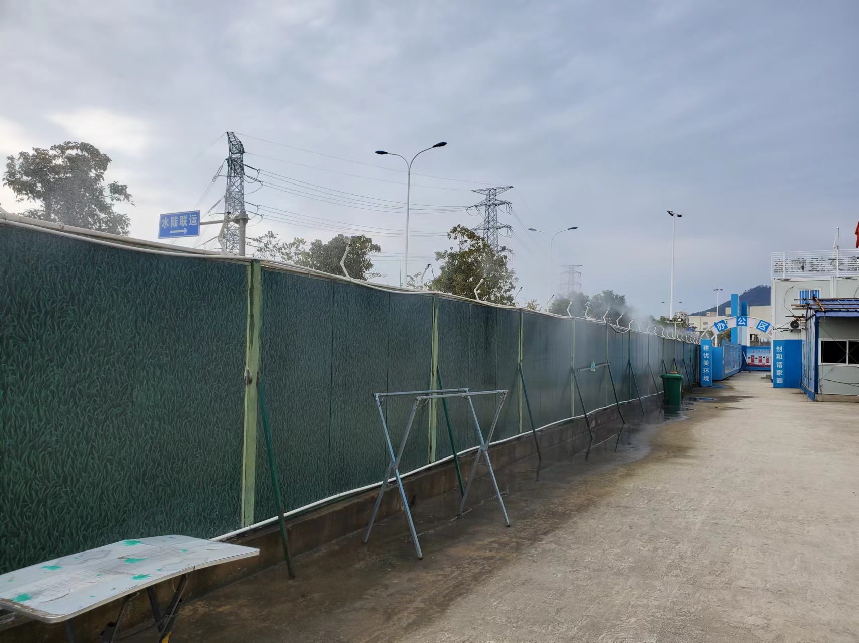 堅守一線“戰(zhàn)高溫” 項目建設有“涼策”，王俊宇拍攝3.jpg