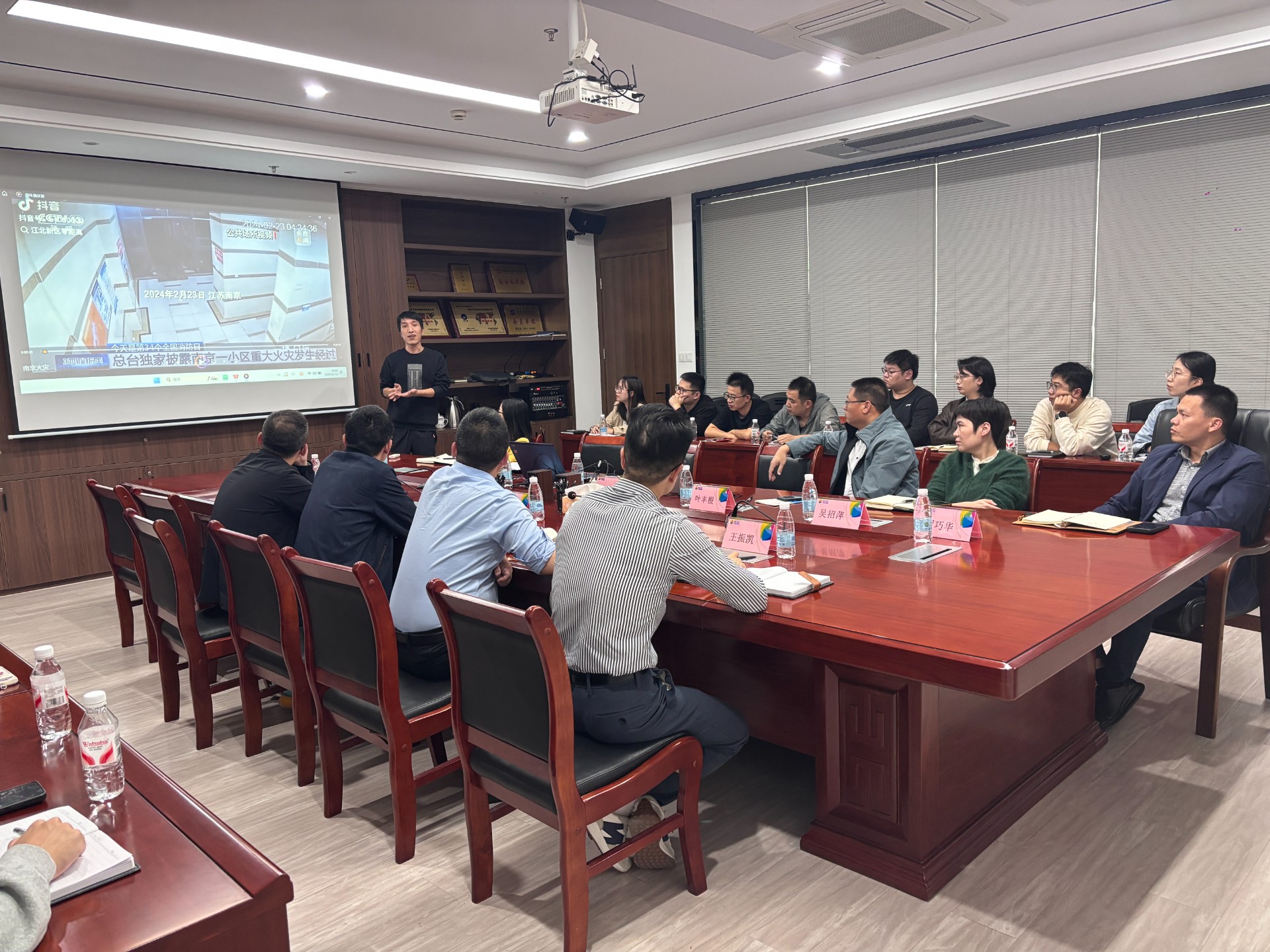 1763367781856079.jpg 微信圖片_20251117084525_86_169.jpg